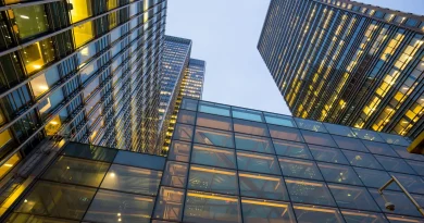 Jak długa blokada Ormuz wpłynęłaby na japońskiego jena?